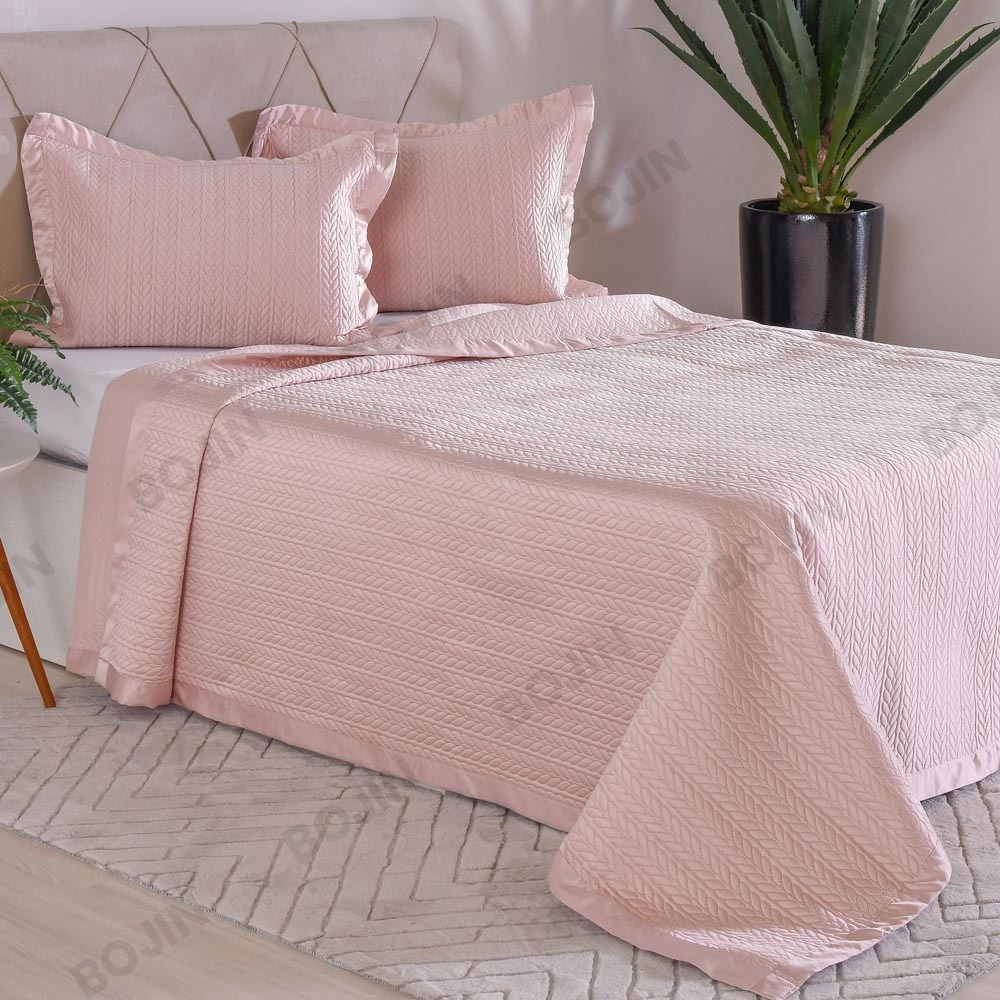 Teicstíle Baile 2-3pcs só 100% poileistear satin leabaithe leaba ultrasonaic leagtha leagtha leapachas